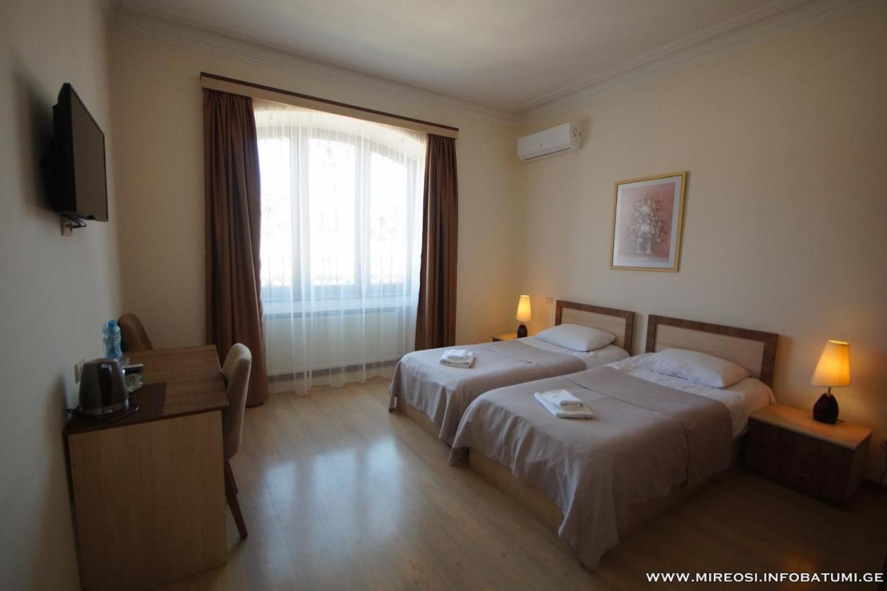Hotel Mireosi Batumi Eksteriør bilde