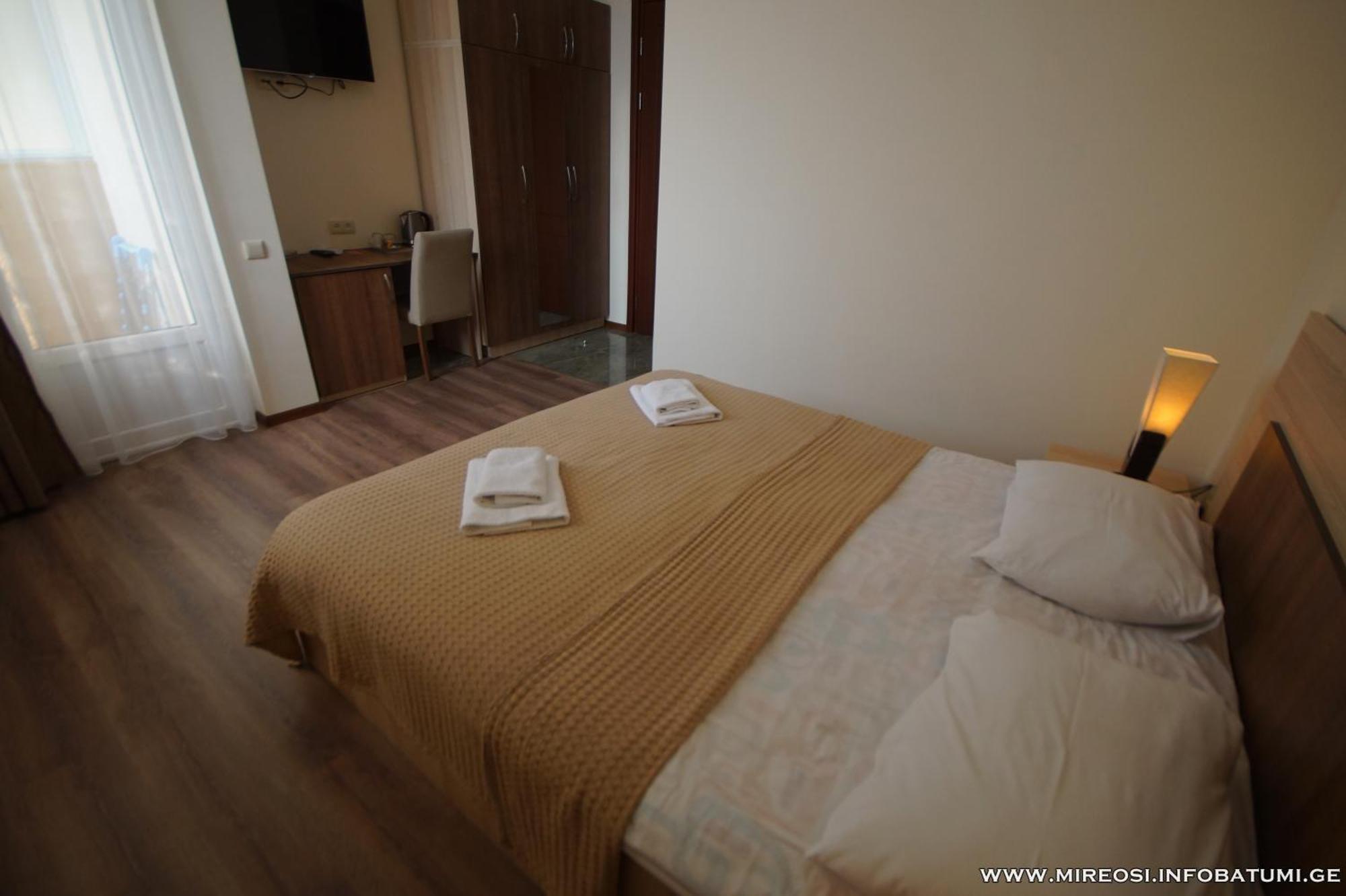 Hotel Mireosi Batumi Eksteriør bilde