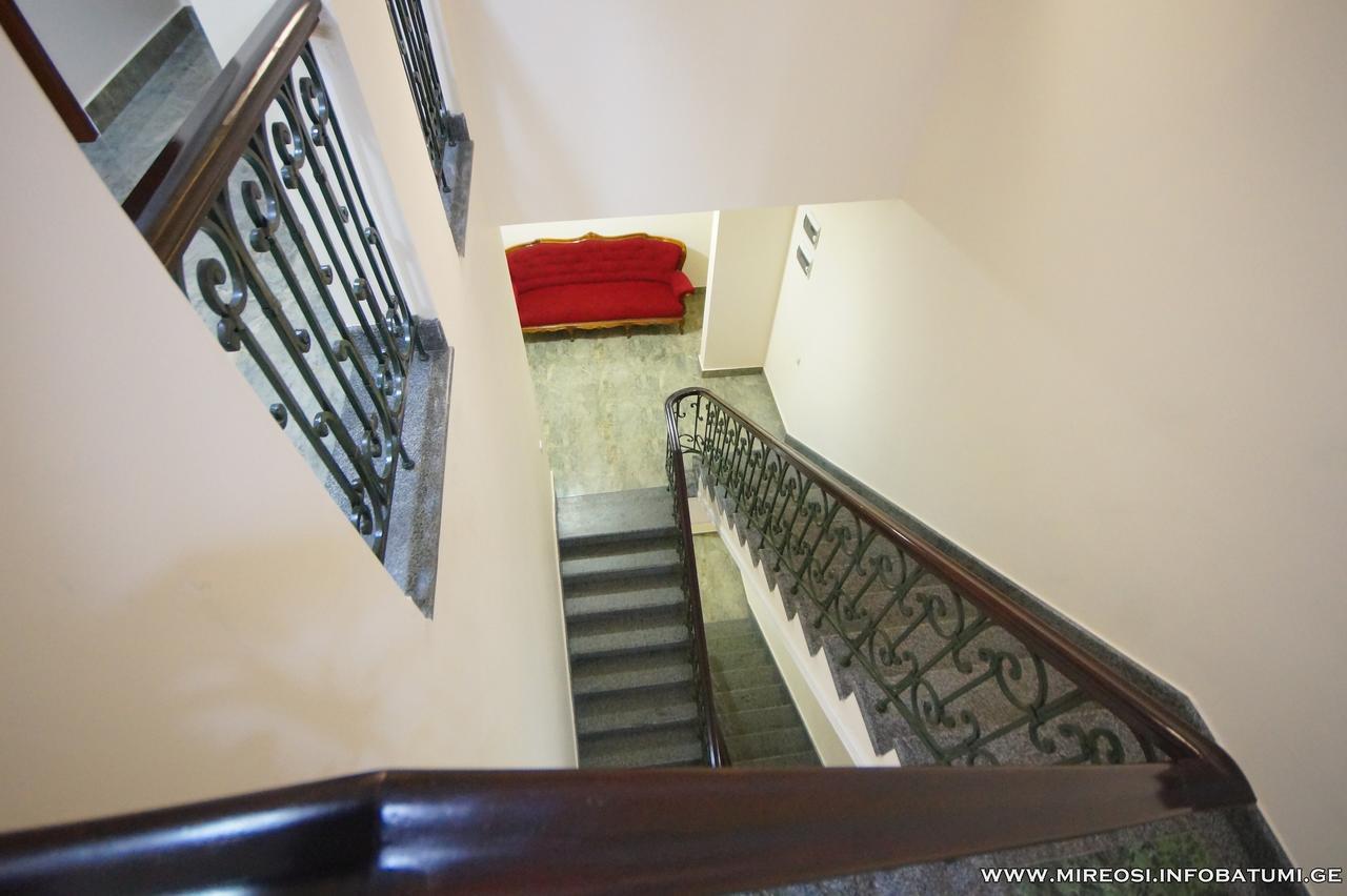 Hotel Mireosi Batumi Eksteriør bilde